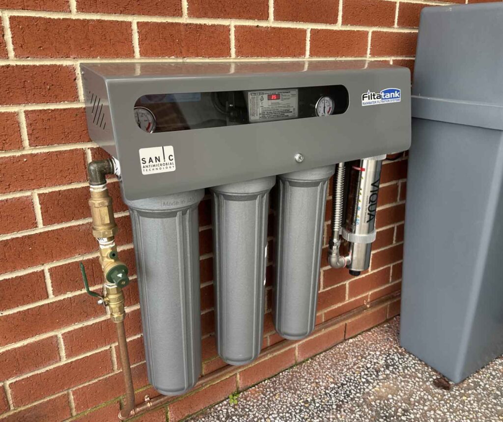 FT-303UV-Sanic--Triple-cartridge-Rainwater-Filtration-System-Installed